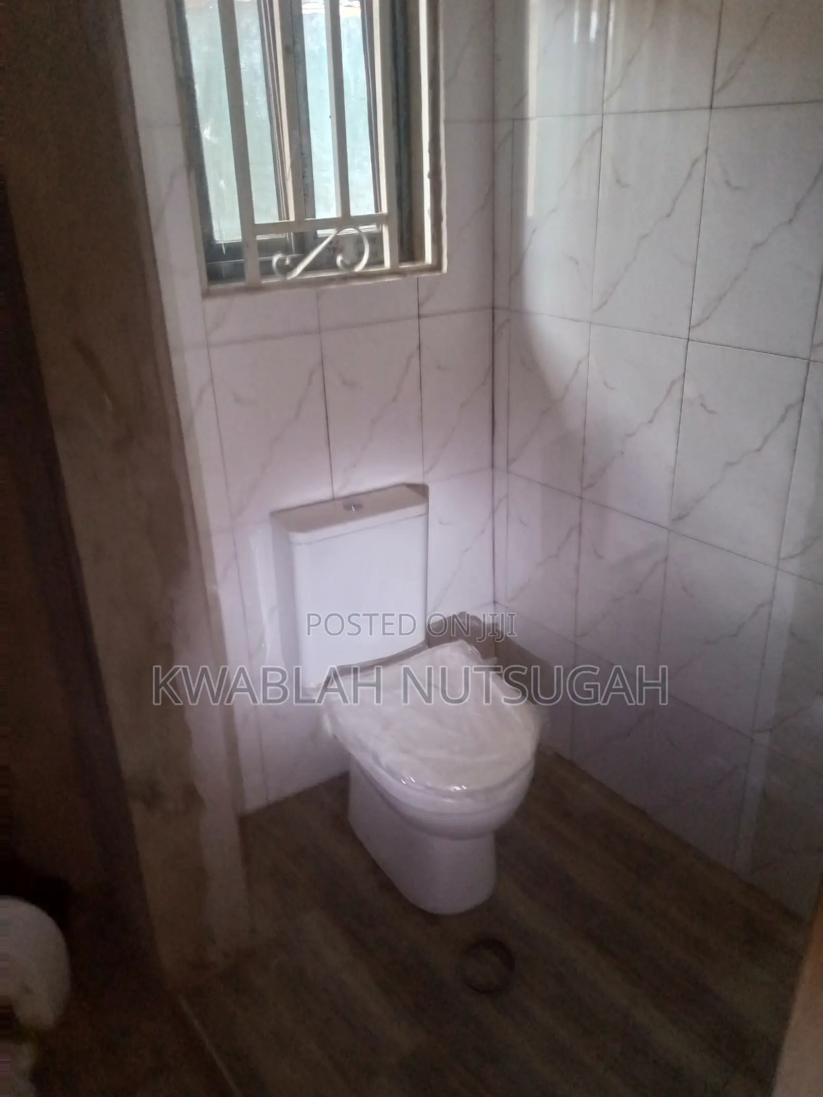 1bdrm Room & Parlour in Cold Store for rent