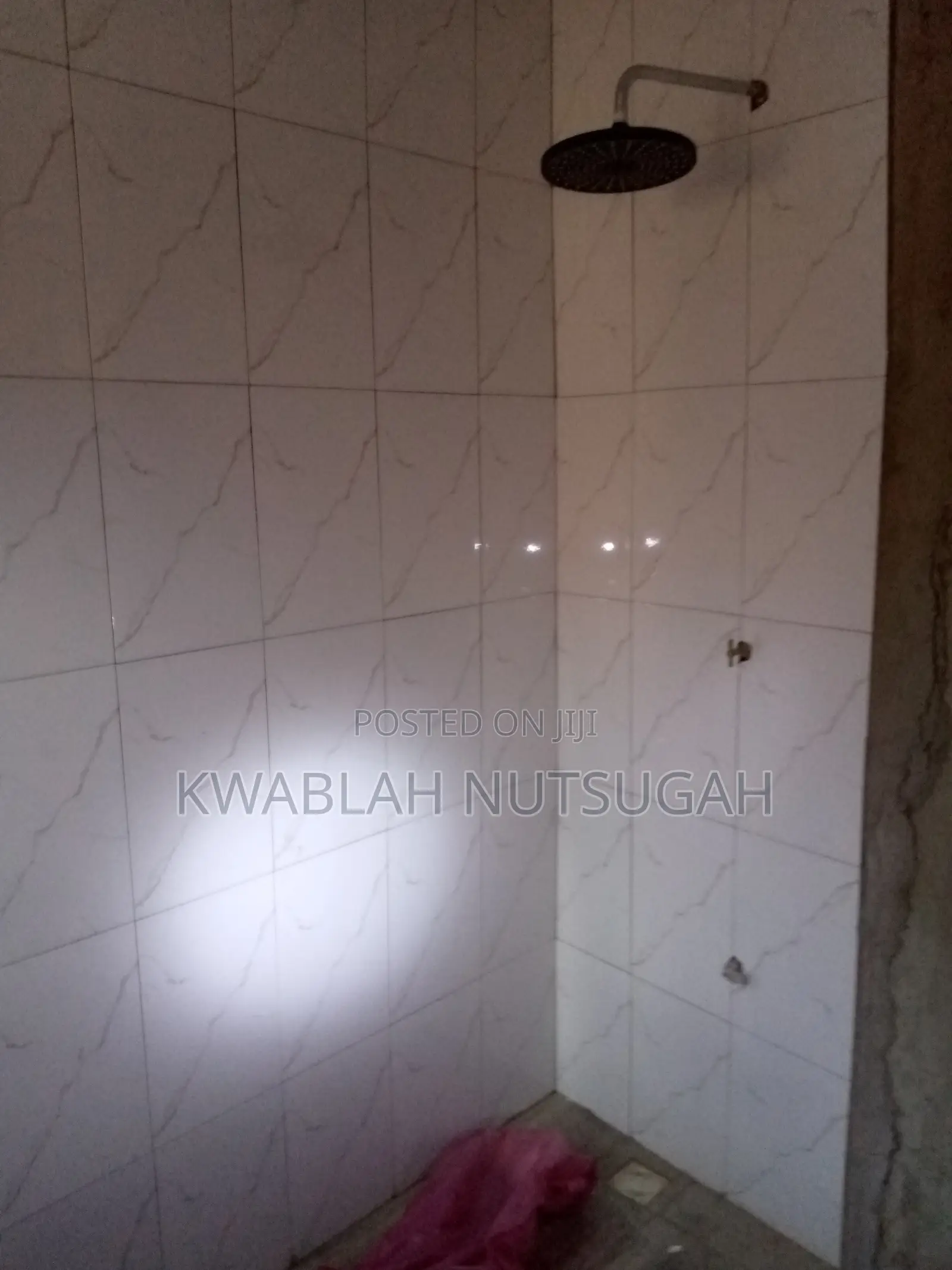1bdrm Room & Parlour in Cold Store for rent