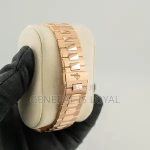 Patek Philippe Nautilus Haute Joaillerie Automatic in Rose Gold Watch