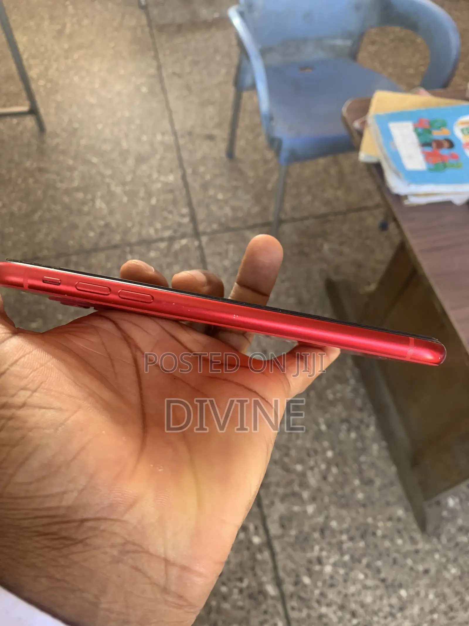 Apple iPhone 11 64 GB Red