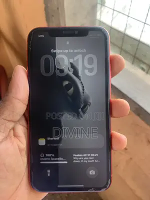 Apple iPhone 11 64 GB Red