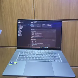 Laptop Asus ROG Zephyrus G16 16GB Intel Core Ultra 9 SSD 1T