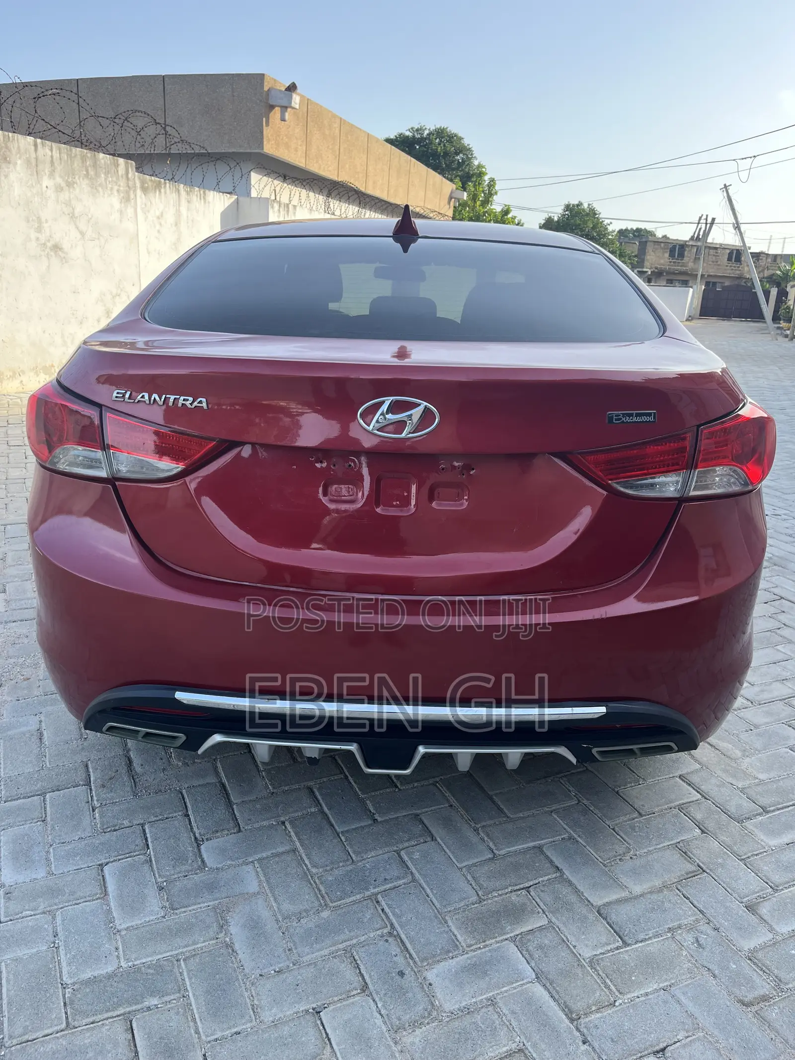 Hyundai Elantra Limited Sedan FWD (1.8L 4cyl 6A) 2013 Red