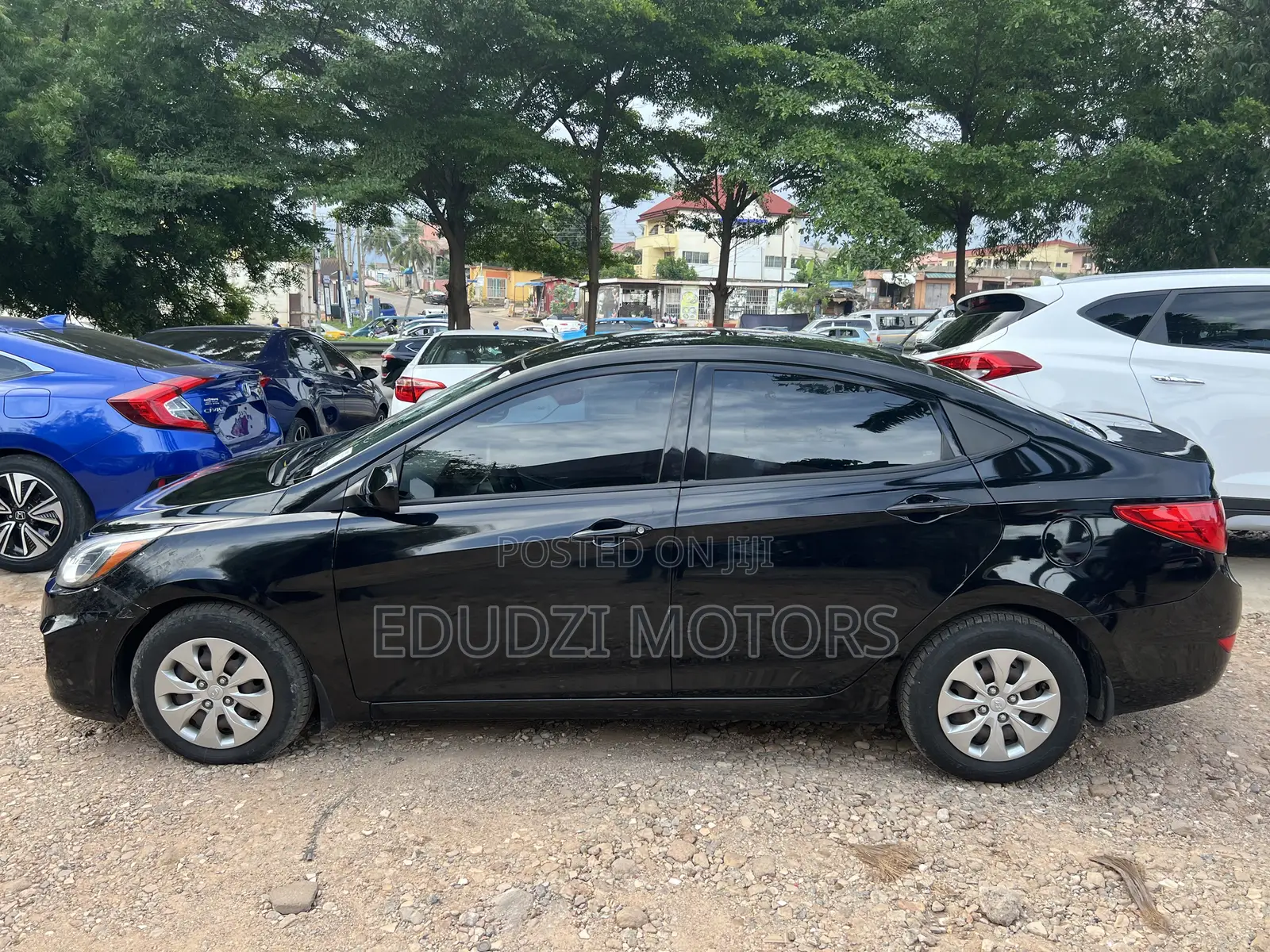 Hyundai Accent SE Sedan 2016 Black