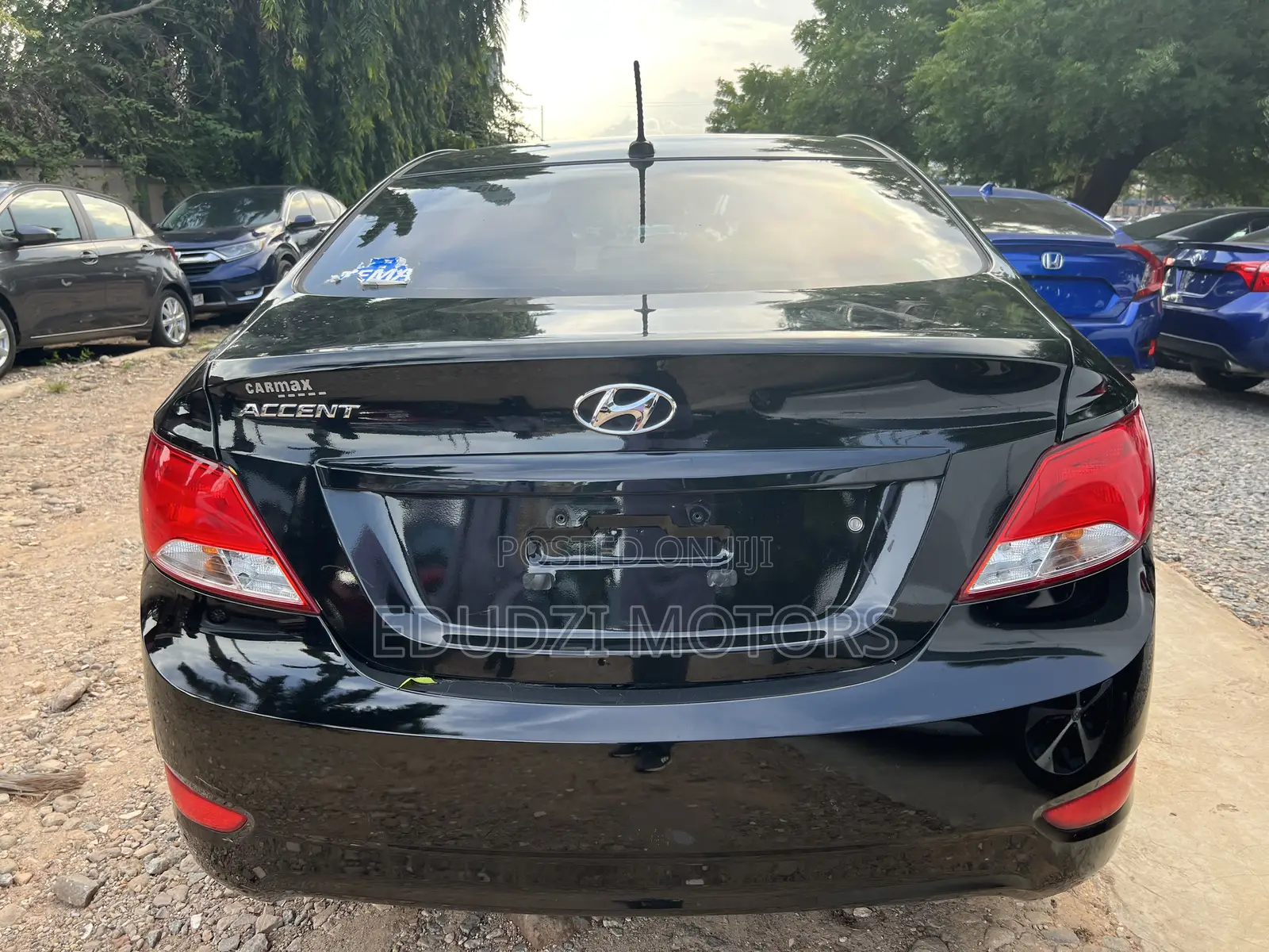 Hyundai Accent SE Sedan 2016 Black