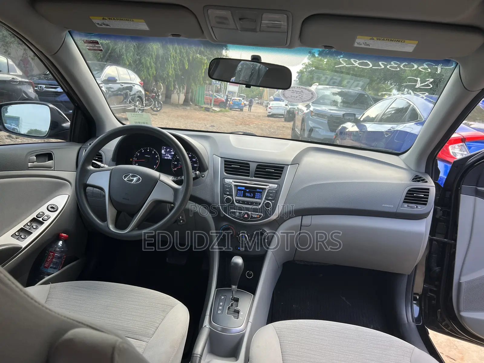 Hyundai Accent SE Sedan 2016 Black