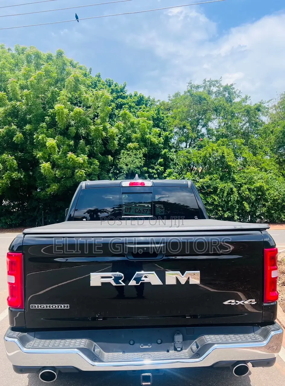 Dodge RAM 2024 Black