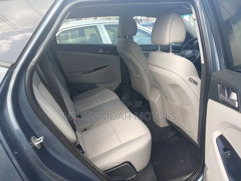 Hyundai Tucson SE AWD 2018 Blue