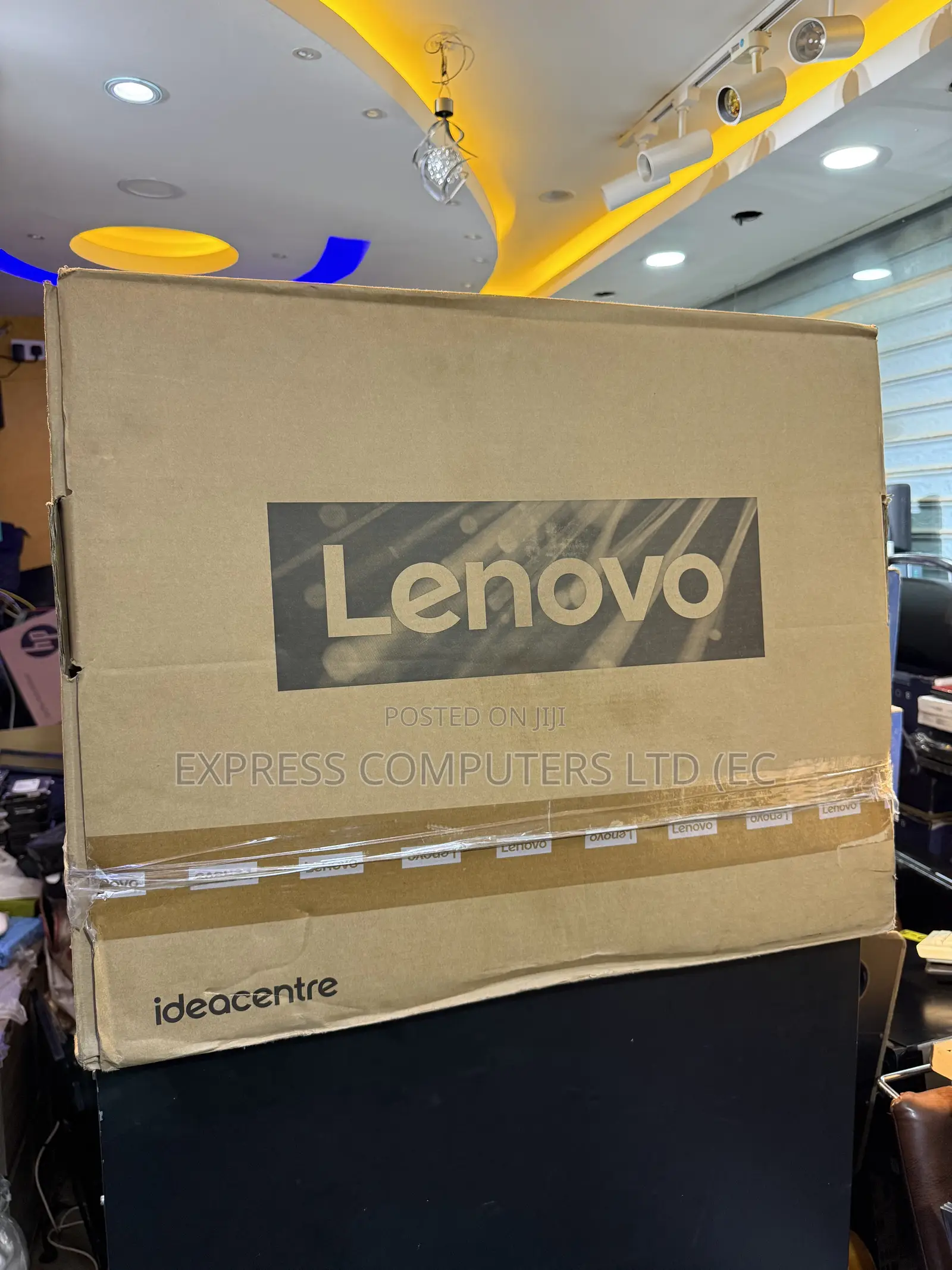New Lenovo ideacentre AIO 520S 8GB Intel Core i5 HDD 1T