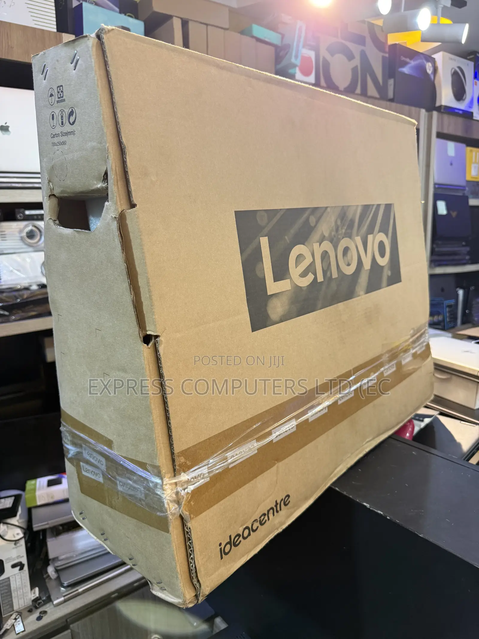 New Lenovo ideacentre AIO 520S 8GB Intel Core i5 HDD 1T