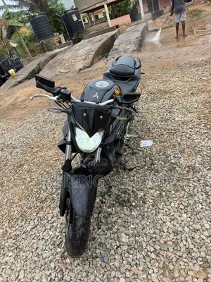 Yamaha 2019 Black