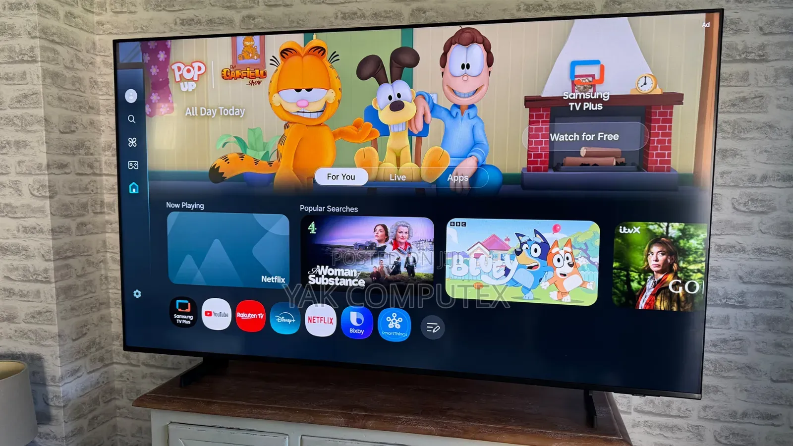 Sumsung 75 Inch Uhd U800f, Smart
