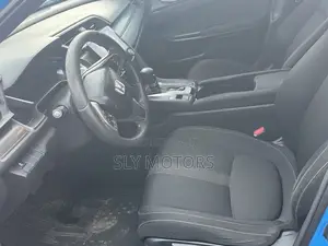 Honda Civic LX 4dr Hatchback (1.5L 4cyl) 2017 Blue
