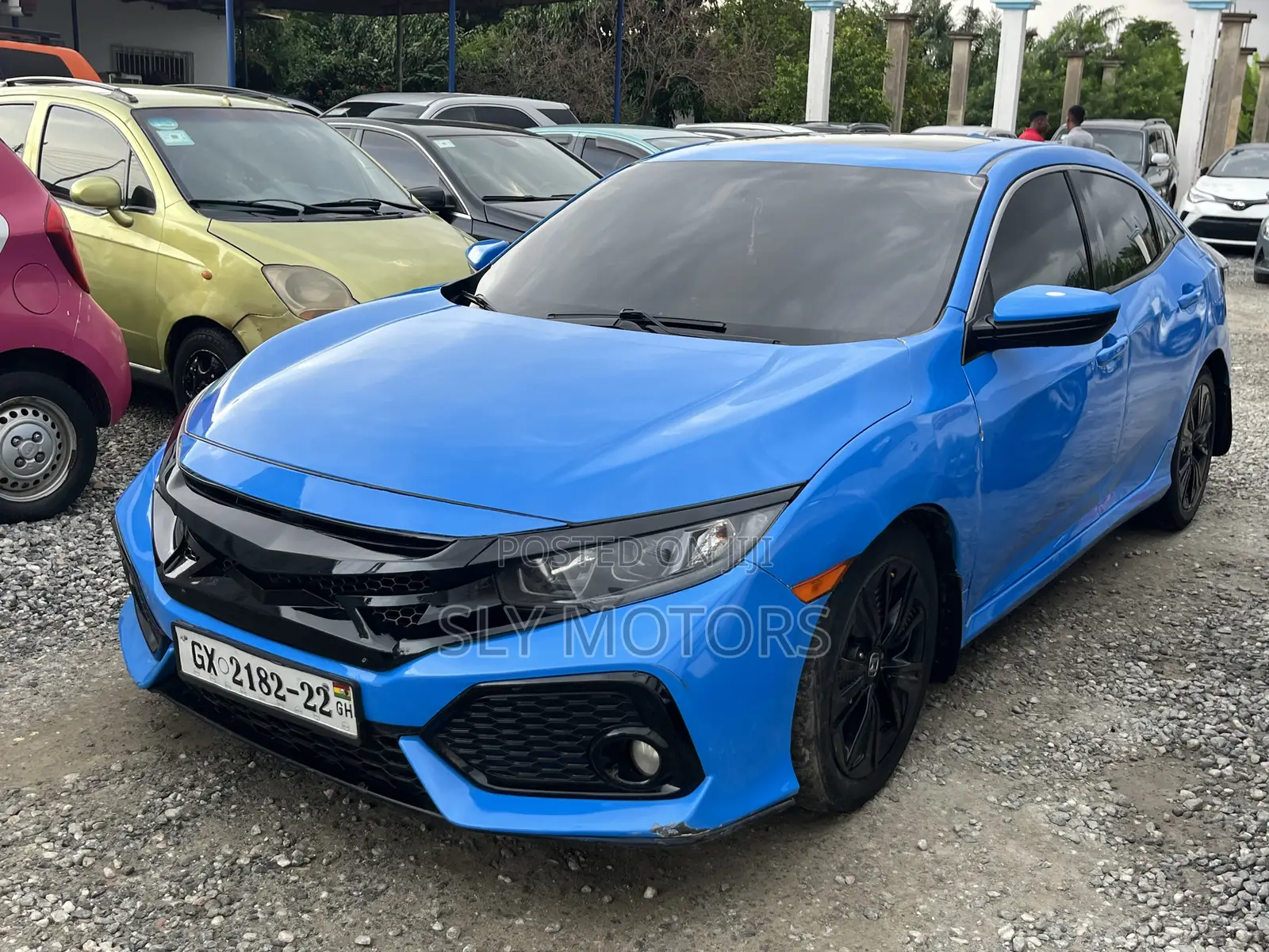 Honda Civic LX 4dr Hatchback (1.5L 4cyl) 2017 Blue