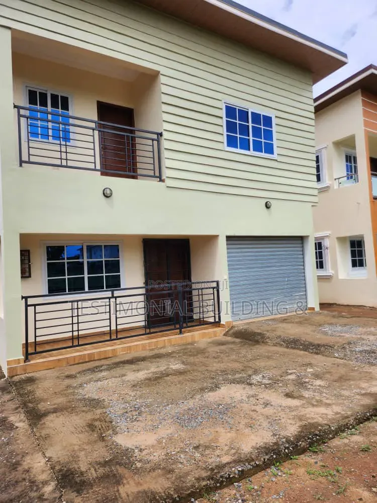 4bdrm House in Testimonial Building, Police Station for sale