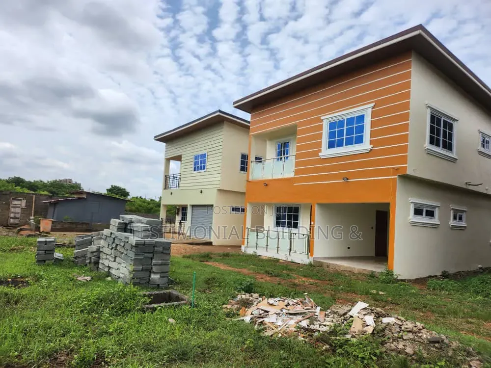 4bdrm House in Testimonial Building, Police Station for sale