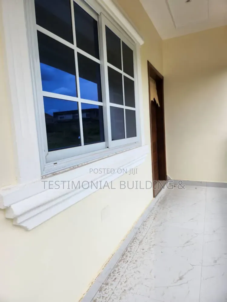 4bdrm House in Testimonial Building, Police Station for sale