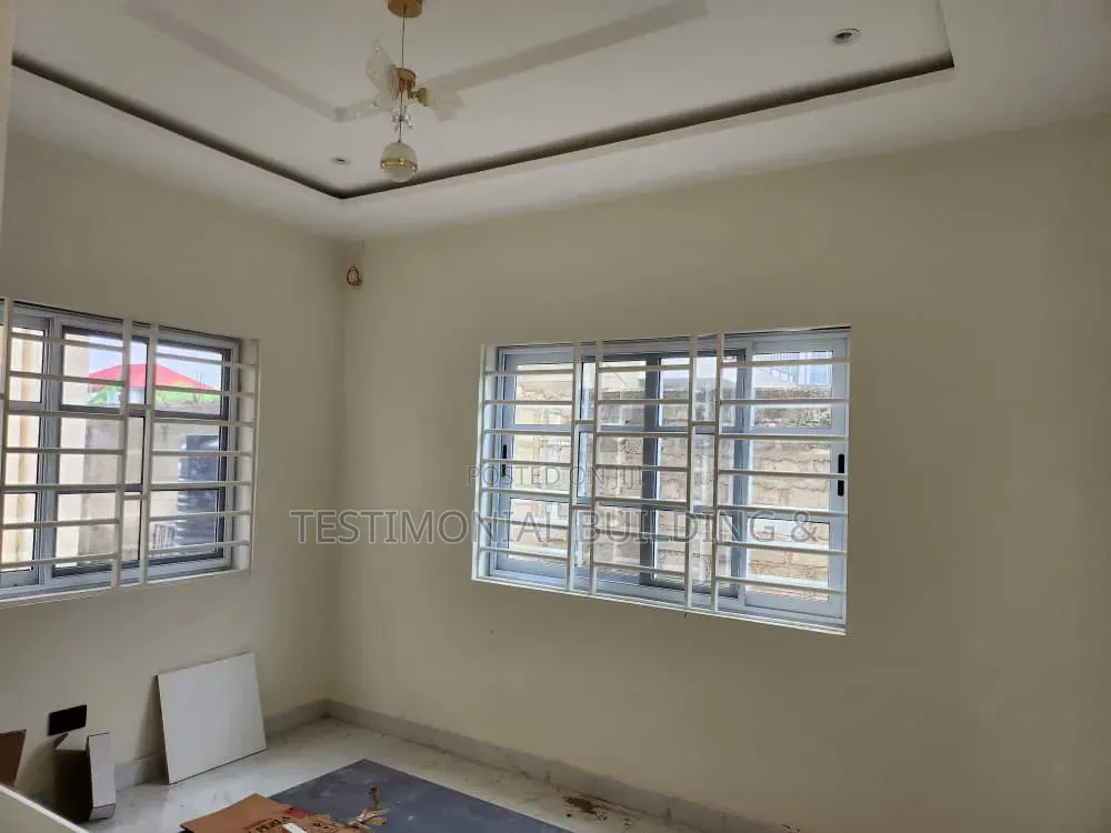 4bdrm House in Testimonial Building, Police Station for sale