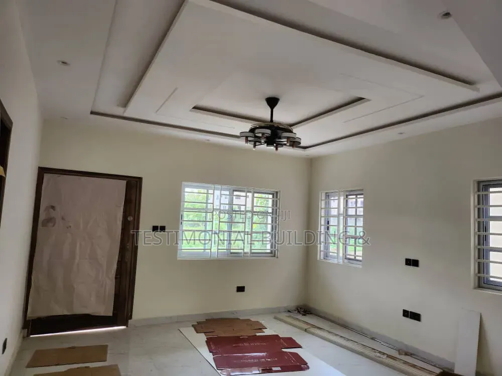 4bdrm House in Testimonial Building, Police Station for sale