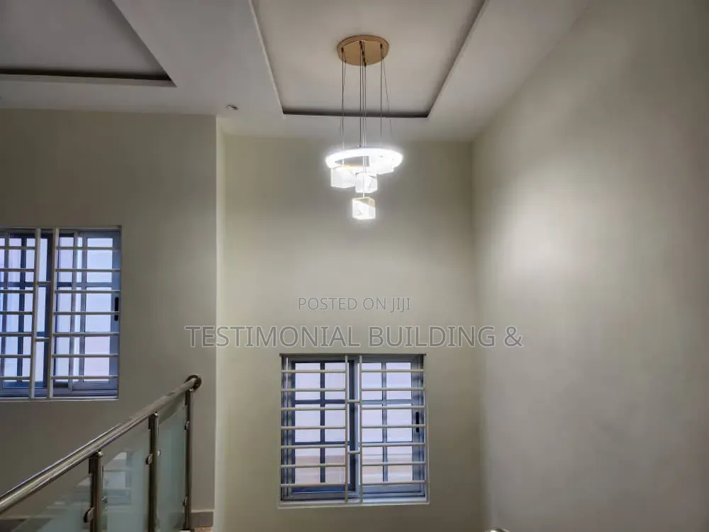 4bdrm House in Testimonial Building, Police Station for sale