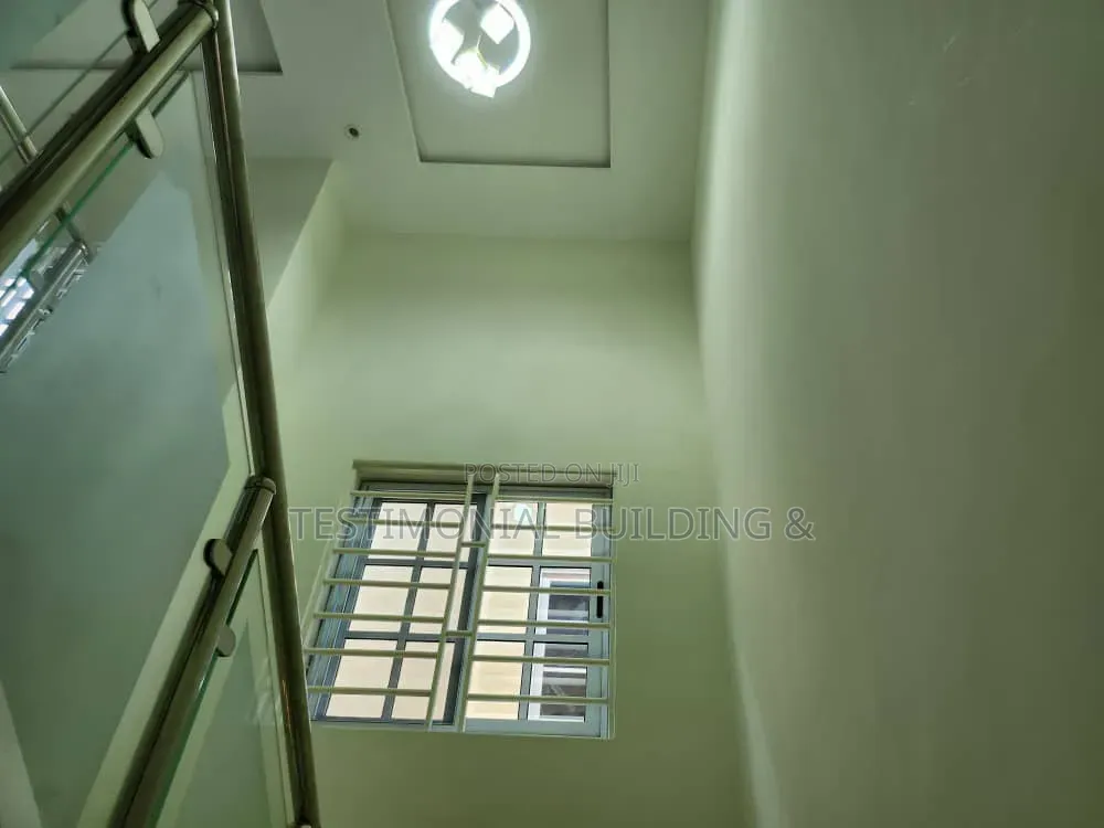 4bdrm House in Testimonial Building, Police Station for sale