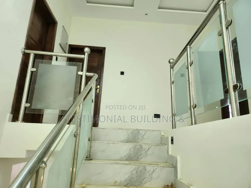 4bdrm House in Testimonial Building, Police Station for sale