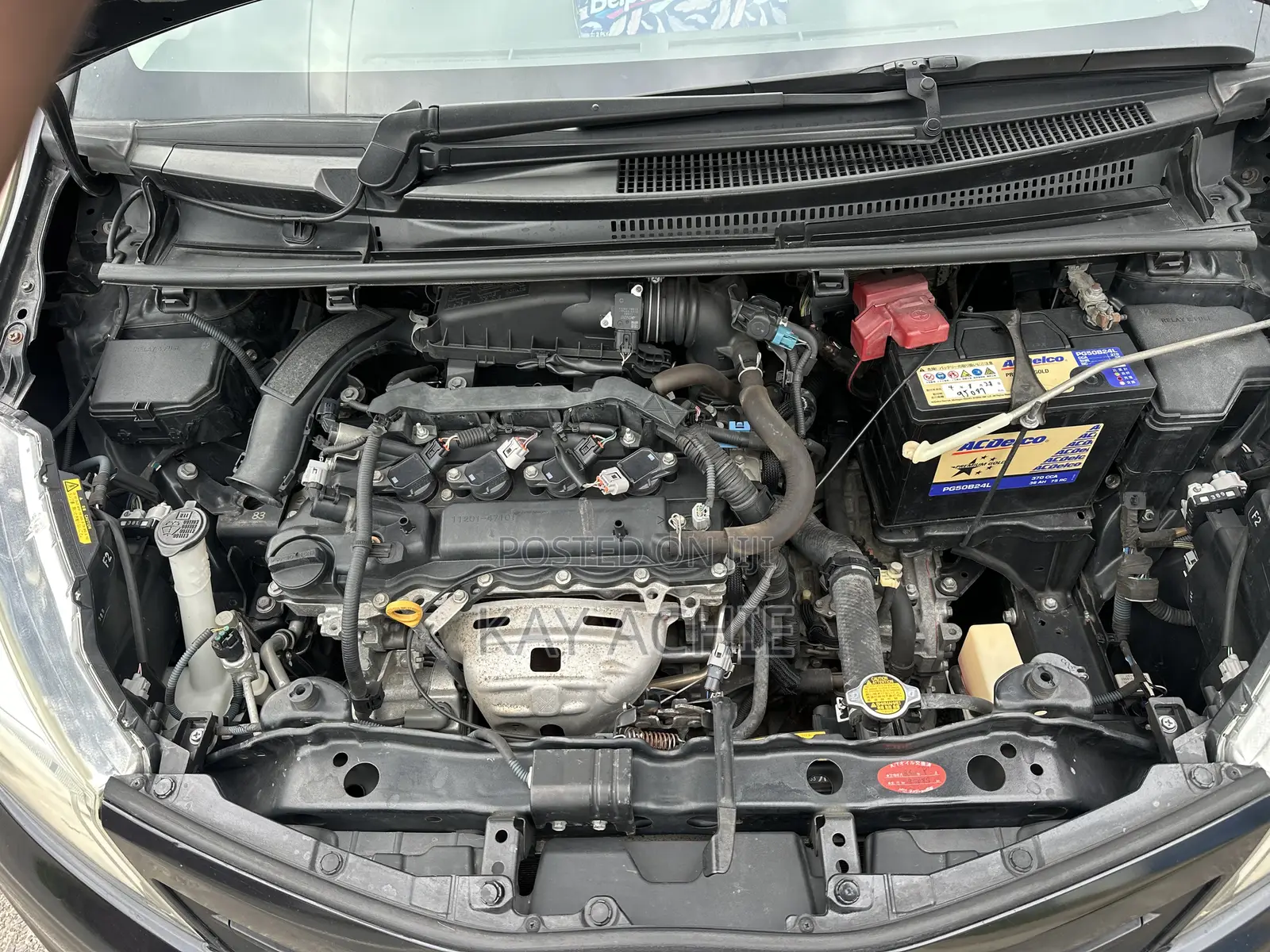 Toyota Vitz 1.3 AWD 5dr 2013 Black