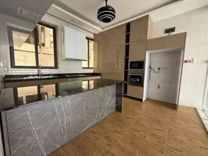5bdrm House in Roman Ridge, Police Station for sale