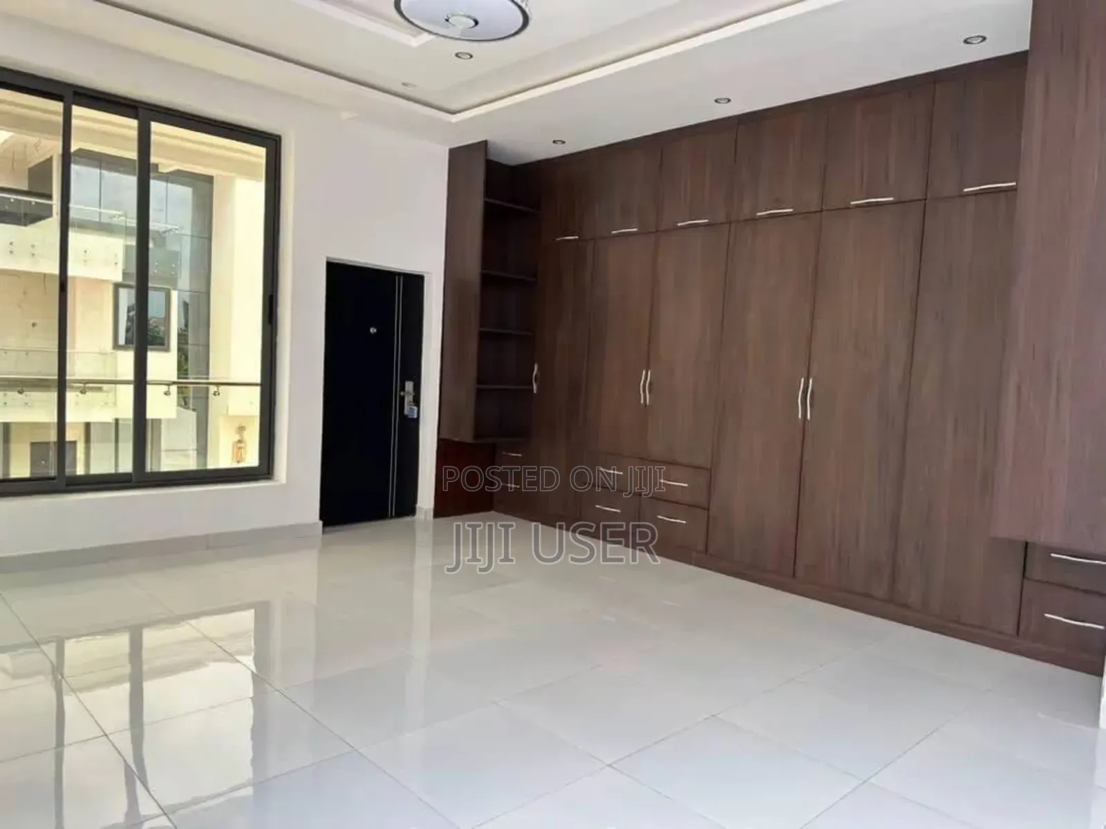 5bdrm House in Roman Ridge, Police Station for sale