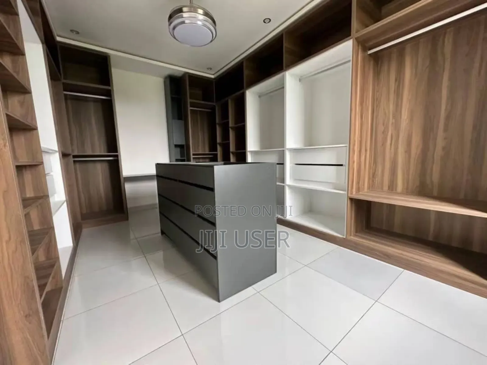 5bdrm House in Roman Ridge, Police Station for sale