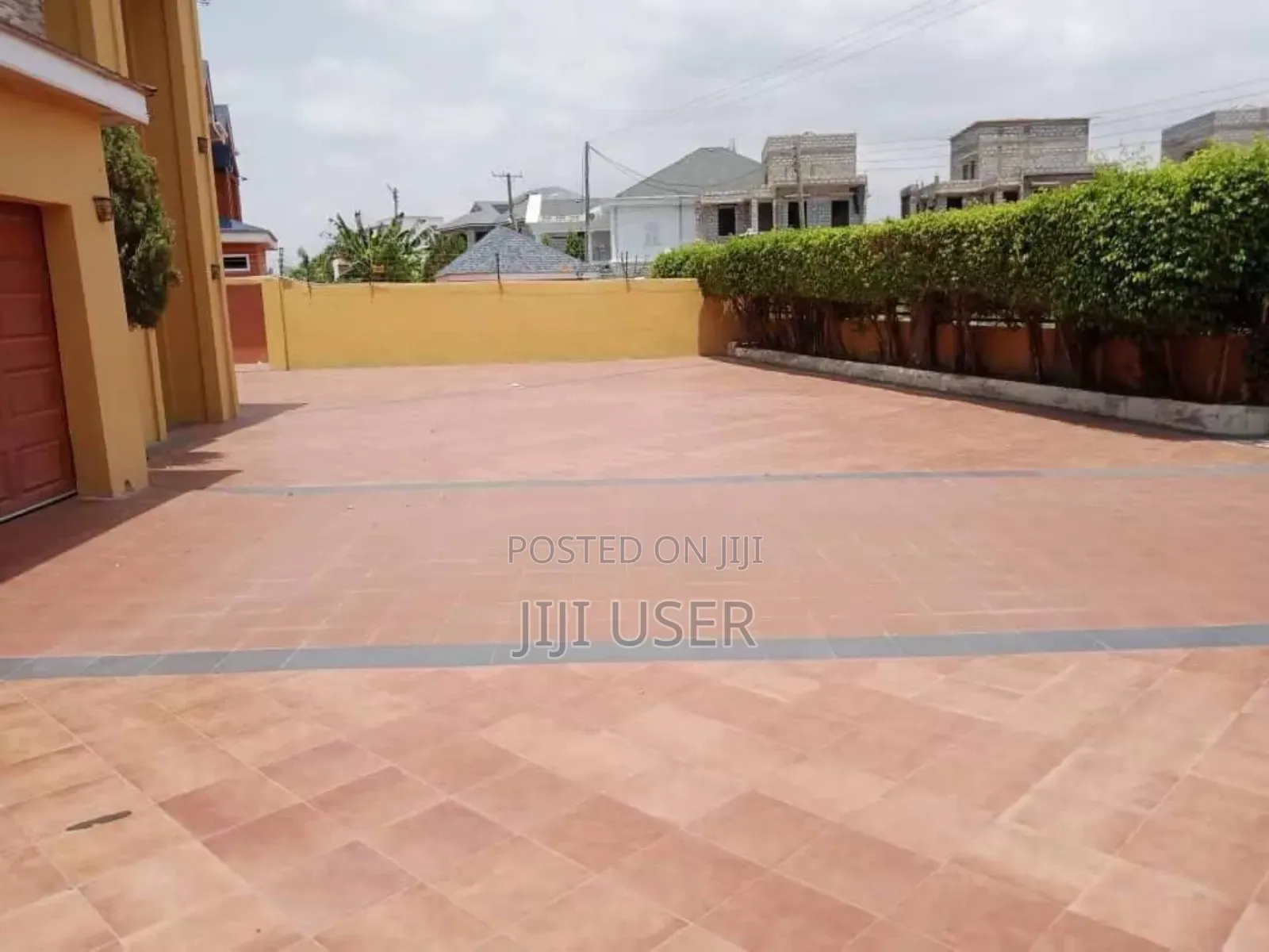 5bdrm House in West Trasacco, Boundary Road Area for sale