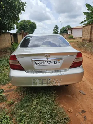 Toyota Camry XLE 4dr Sedan (2.4L 4cyl 5A) 2006 Beige