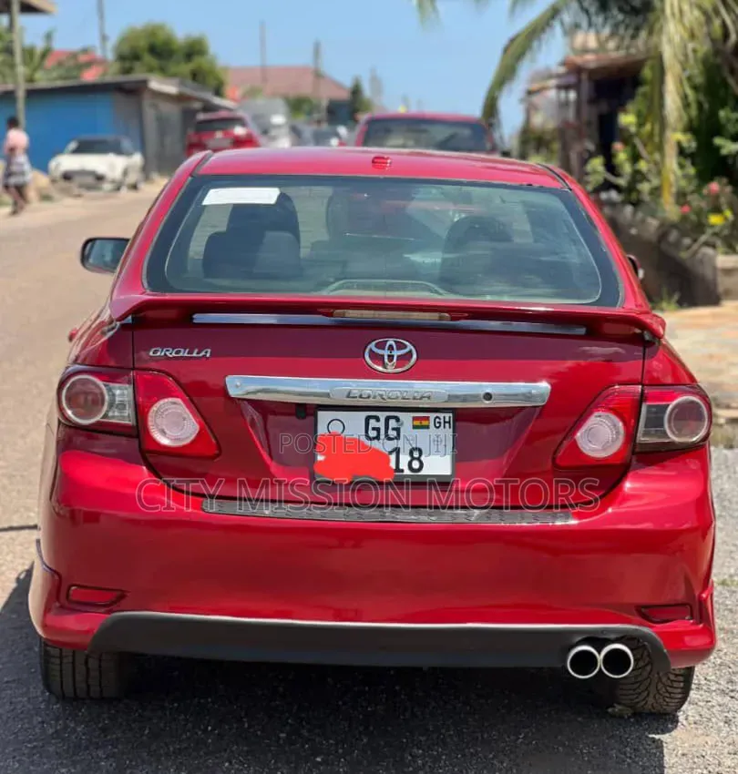 Toyota Corolla 2010 Red