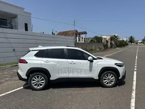 Toyota Corolla Cross 2022 White