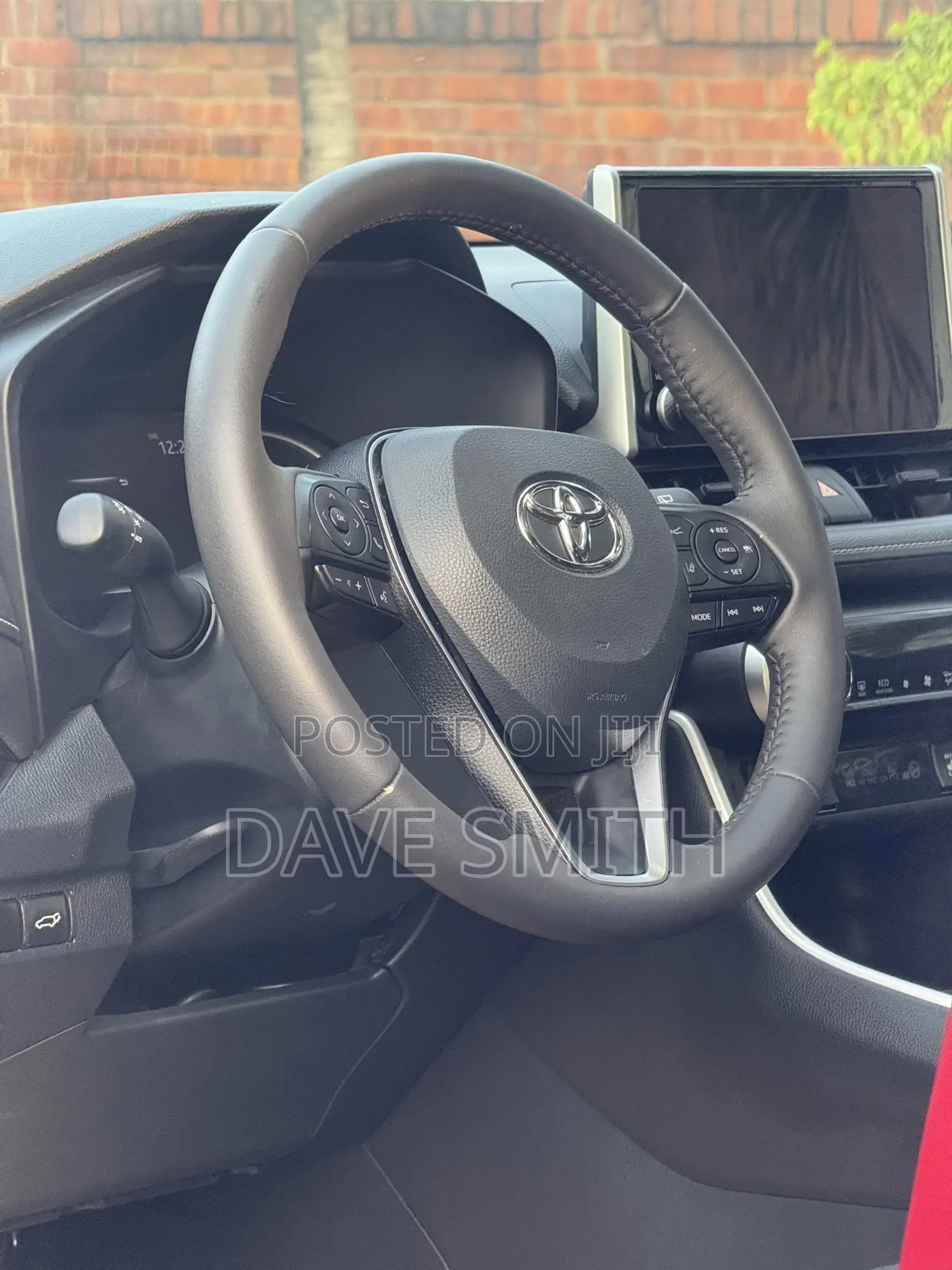 Toyota RAV4 XLE AWD 2024 Red