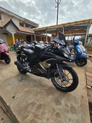 Yamaha 2023 Black