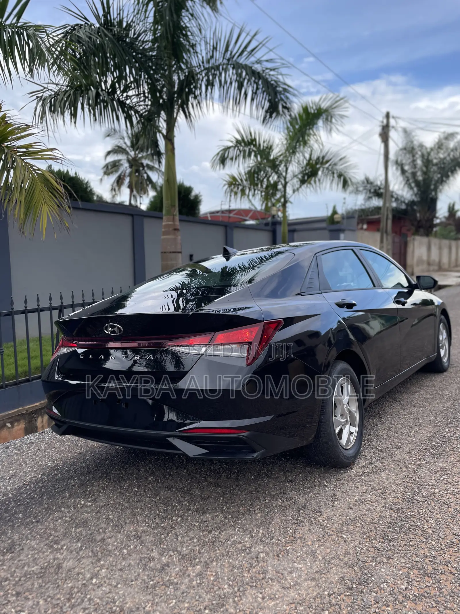 Hyundai Elantra 2021 Black