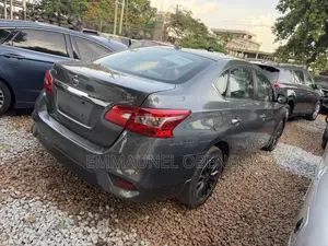 Nissan Sentra 2018 Gray