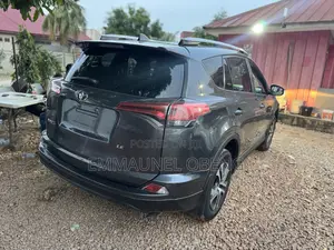 Toyota RAV4 2018 Gray