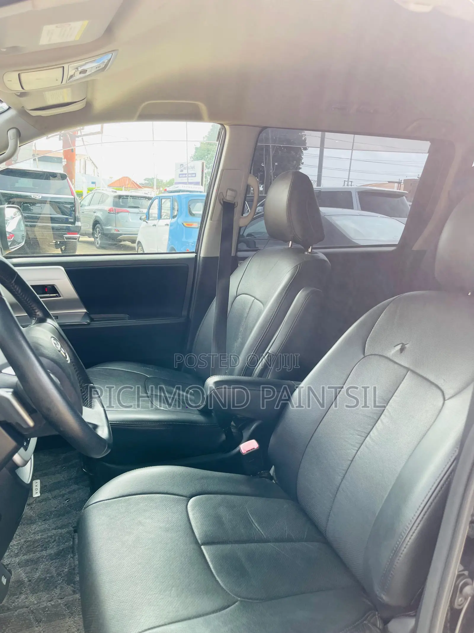 Toyota Voxy 2011 Black