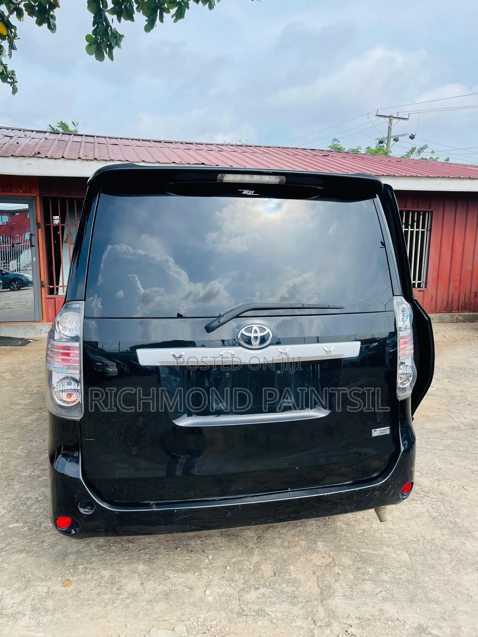 Toyota Voxy 2011 Black