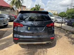 Hyundai Santa Fe 2017 Gray