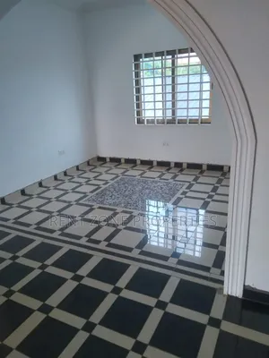 2bdrm Apartment in Israel Park for rent