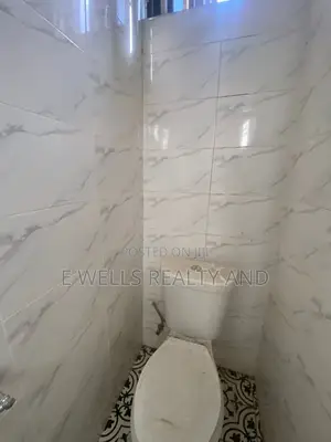 2bdrm House in Akuapim North for rent