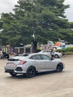 Honda Civic 2018 Silver