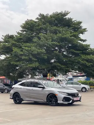 Honda Civic 2018 Silver
