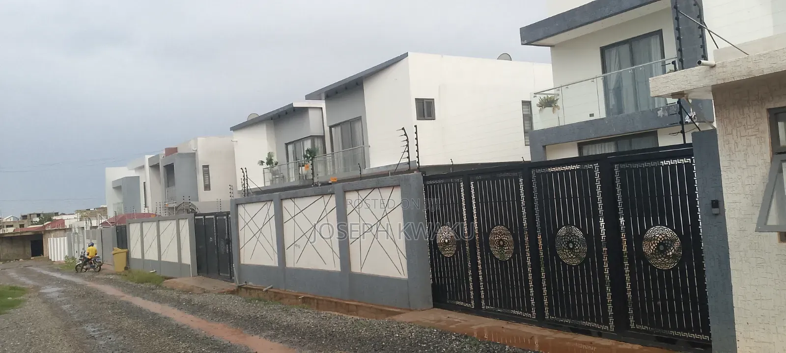 Furnished 4bdrm House in East Lagon Hills for sale