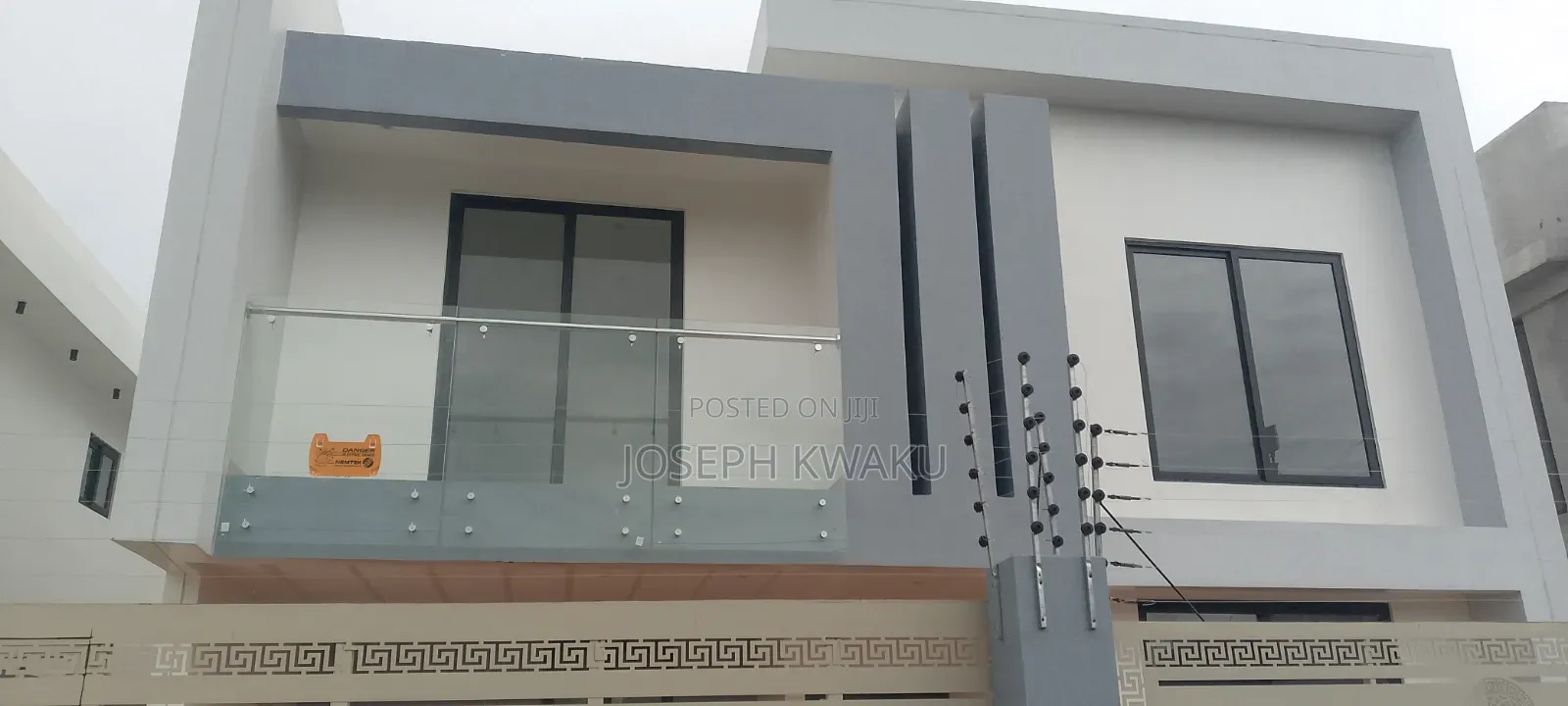 Furnished 4bdrm House in East Lagon Hills for sale