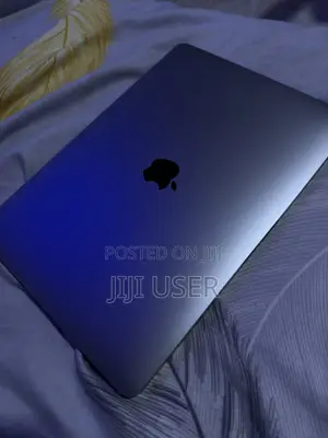 Laptop Apple MacBook Pro 2020 16GB Intel Core i5 SSD 512GB