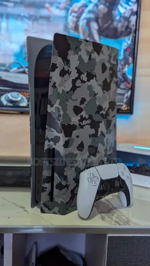 Army Plates Ps5 Standard With Games and Controller